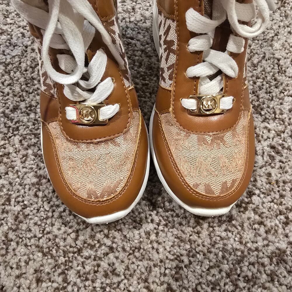 Little Girl Michael Michael Kors Tahoe Wedge Booties | Size 13 - Picture 2 of 8